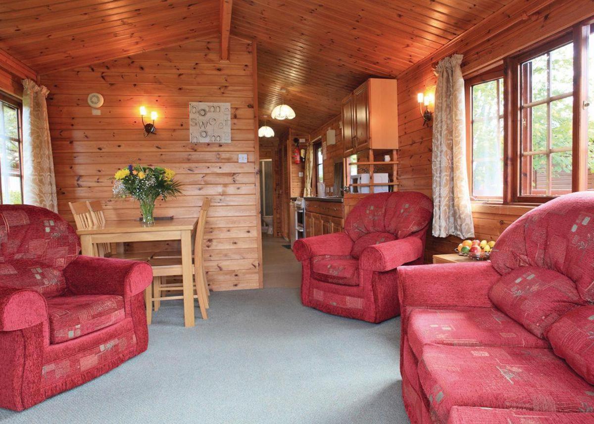 Ben Nevis Holiday Park Banavie ภายนอก รูปภาพ